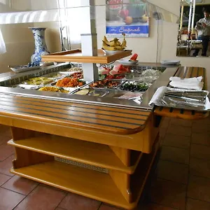 Seni Studium Szálloda